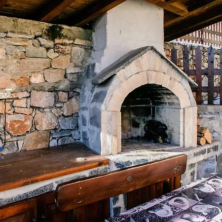 Renovated Overlooking The Pirin Mountains