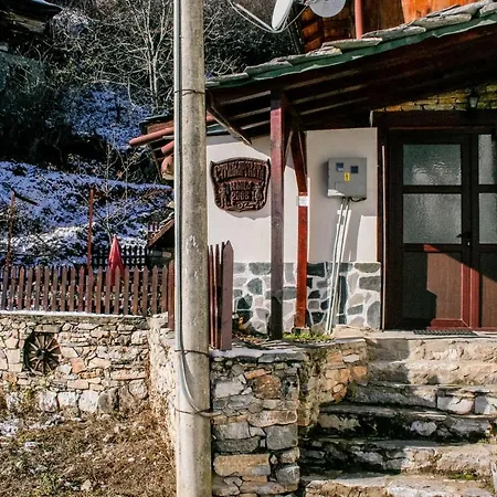빌라 Renovated Overlooking The Pirin Mountains Delchevo