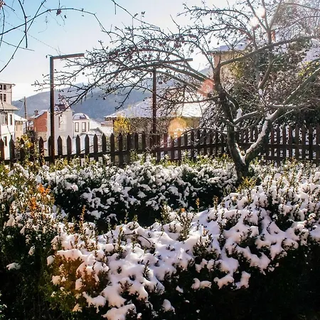 Renovated Overlooking The Pirin Mountains 빌라
