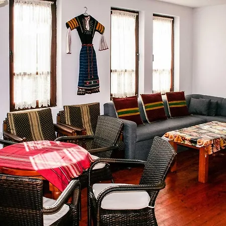 Renovated Overlooking The Pirin Mountains 빌라