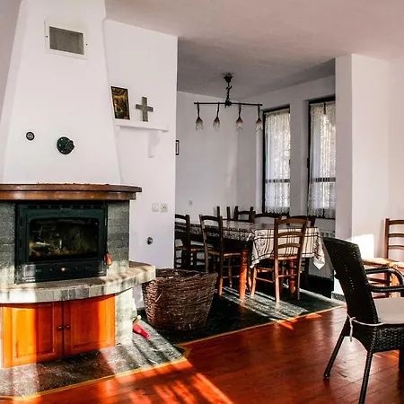 Renovated Overlooking The Pirin Mountains *