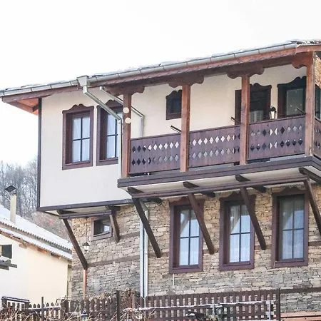 Renovated Overlooking The Pirin Mountains