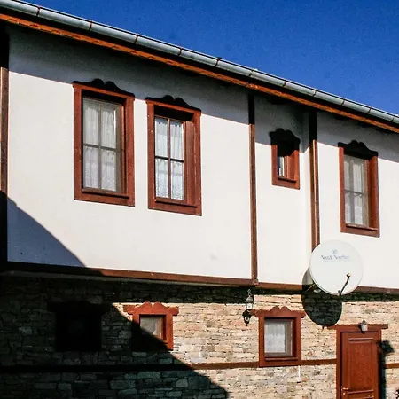 Renovated Overlooking The Pirin Mountains 빌라 *