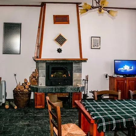 Renovated Overlooking The Pirin Mountains